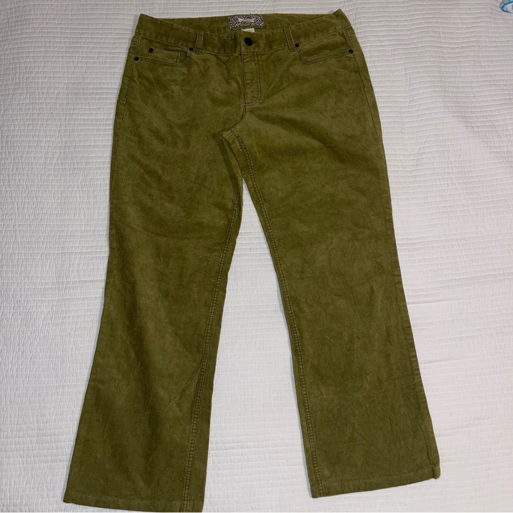 J.Crew Forrest green Corduroy Jeans Women's Regular Mid Rise Bootcut Leg Pants
